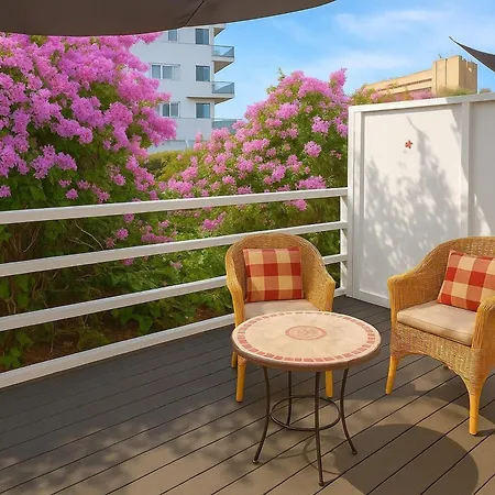 Fantastico 3 - Grosser Terrasse - Gratis Parkplatz - Klimaanlage - Zentrumsnaehe Und Meernaehe 拉克鲁斯