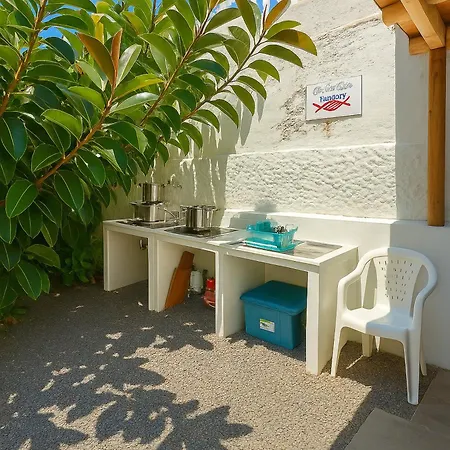 Fantastico 3 - Grosser Terrasse - Gratis Parkplatz - Klimaanlage - Zentrumsnaehe Und Meernaehe Apartament