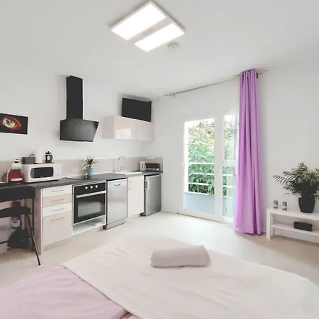 Apartment Fantastico 3 *