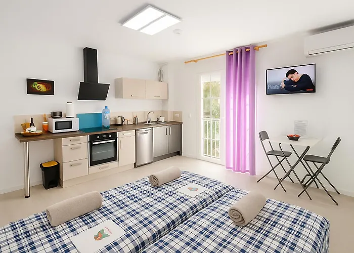 Fantastico 3 - Grosser Terrasse - Gratis Parkplatz - Klimaanlage - Zentrumsnaehe Und Meernaehe Apartman Puerto de la Cruz